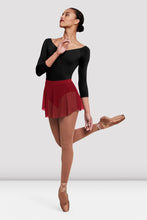 Load image into Gallery viewer, Mesh Pull On Skirt