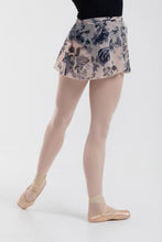Load image into Gallery viewer, Carrie Skirt